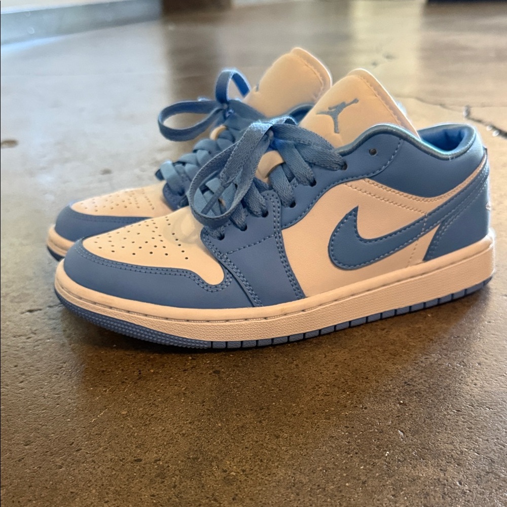 Air Jordan 1 Low